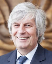fotografie - prof. RNDr. Miroslav VLČEK, DrSc.